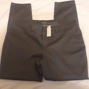 NY & Company Soho Crosby slim leg pants